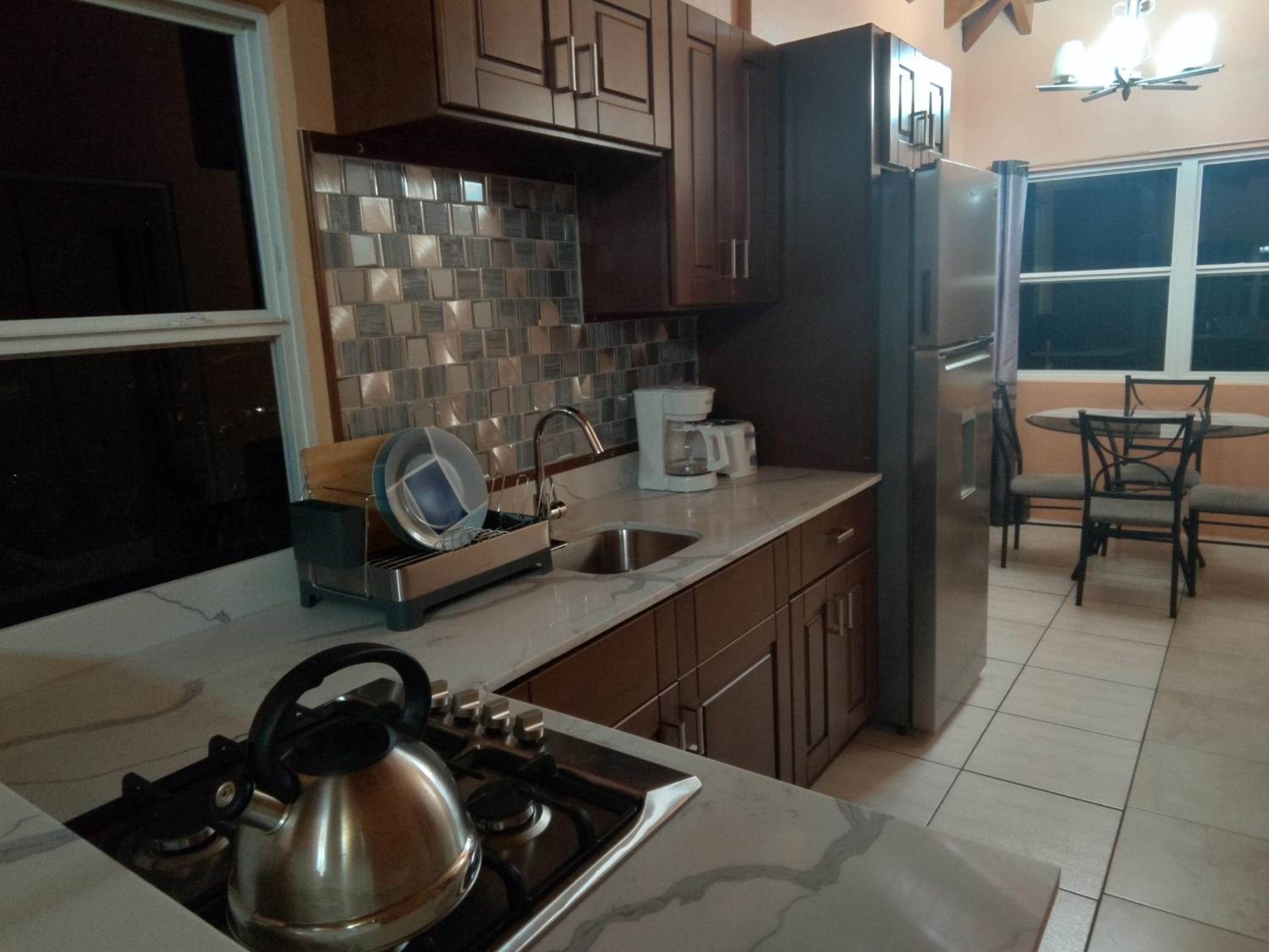 Zeus Estate Guesthouse
