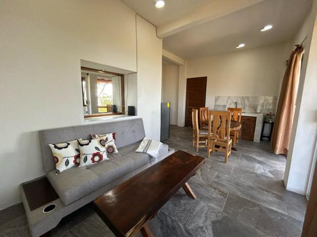 Casa Arrecife Troncones - a few steps from the beach