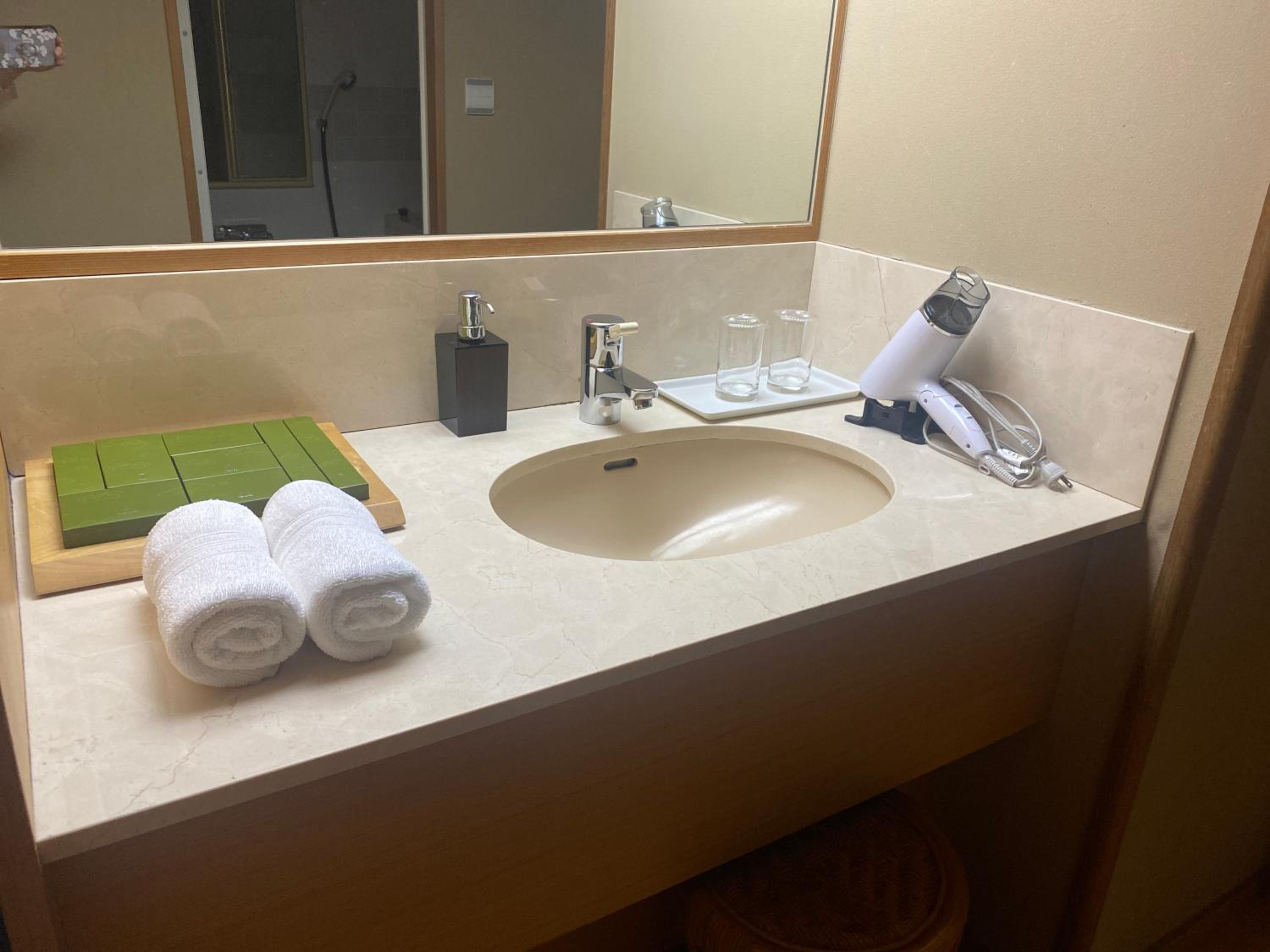 Wakamatsu Hot Spring Resort
