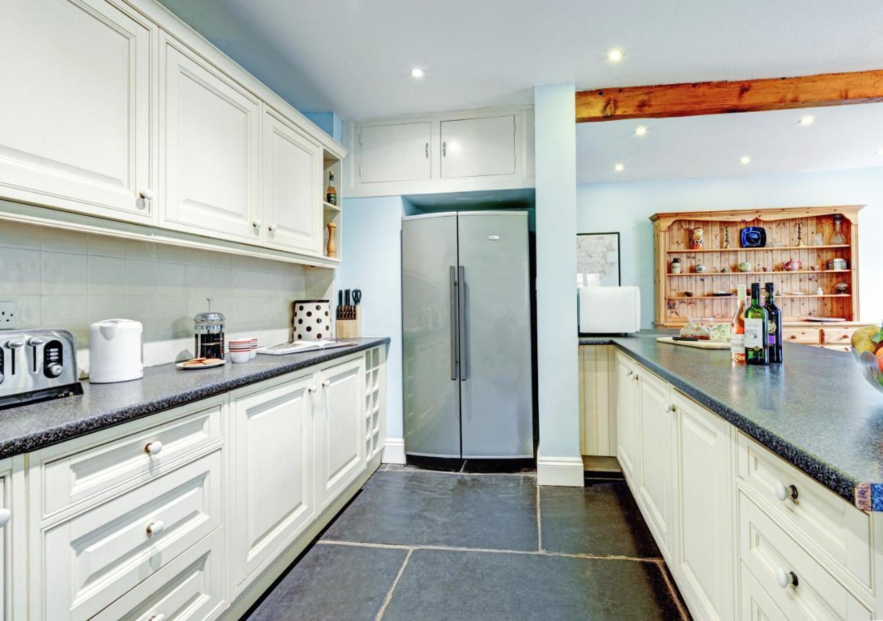 7 Bed in Kingsbridge oc-bc2187