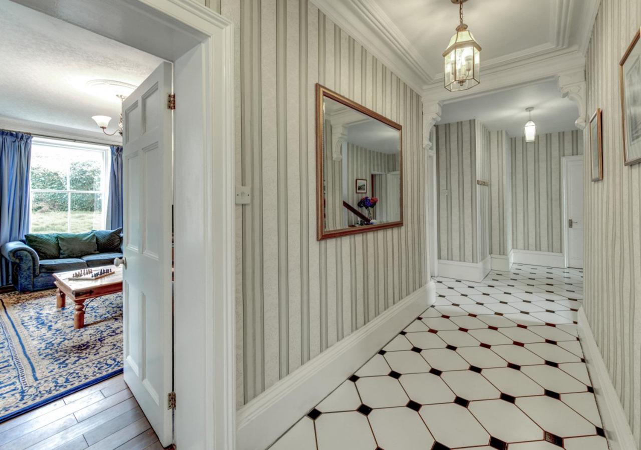 7 Bed in Kingsbridge oc-bc2187