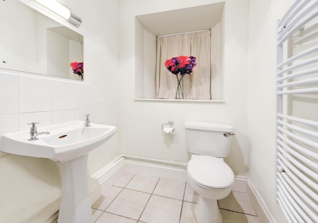 7 Bed in Kingsbridge oc-bc2187