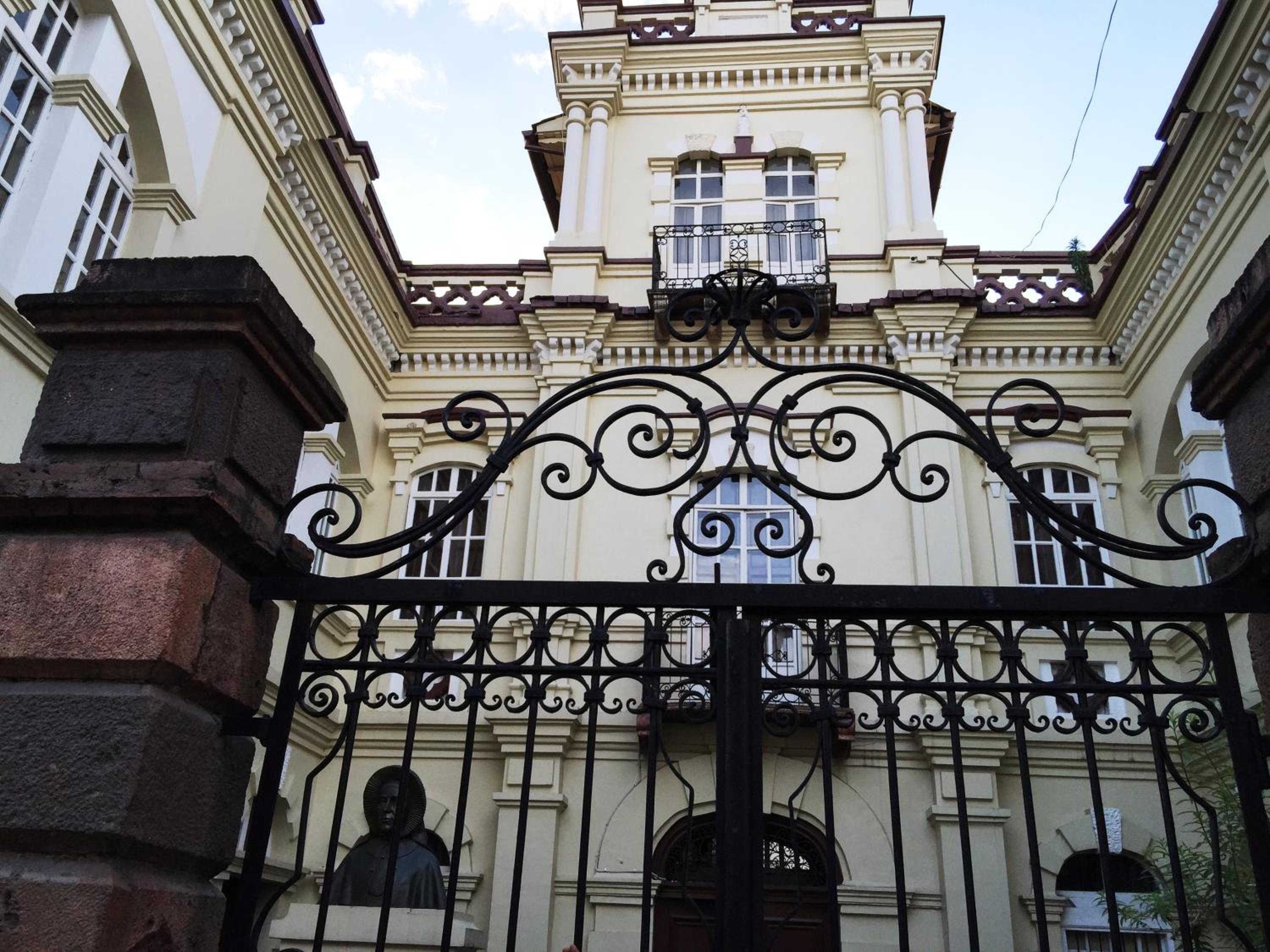 Hostal Latina