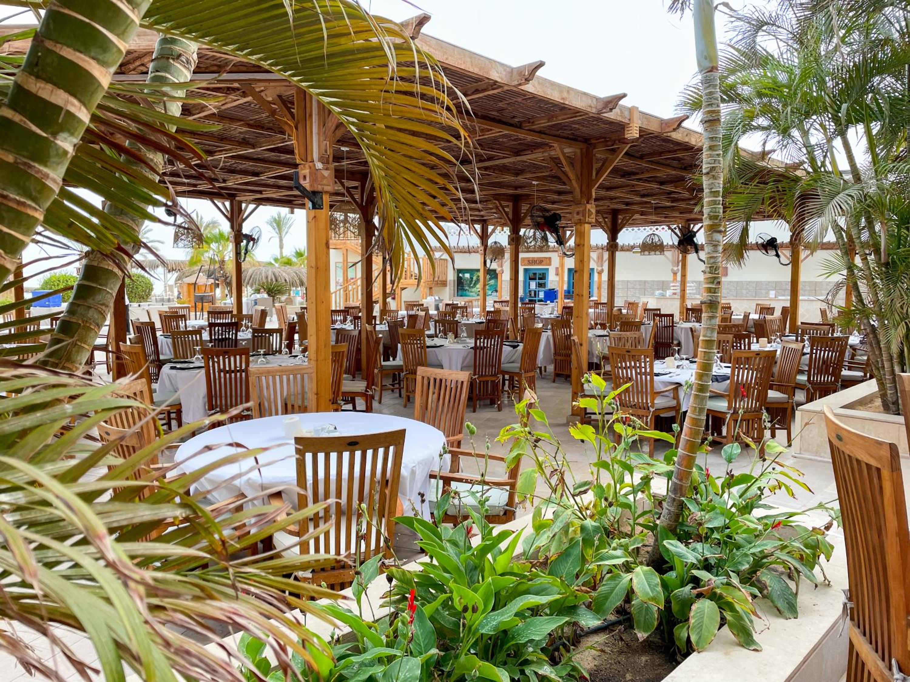 The Breakers Diving and Surfing Lodge Soma Bay