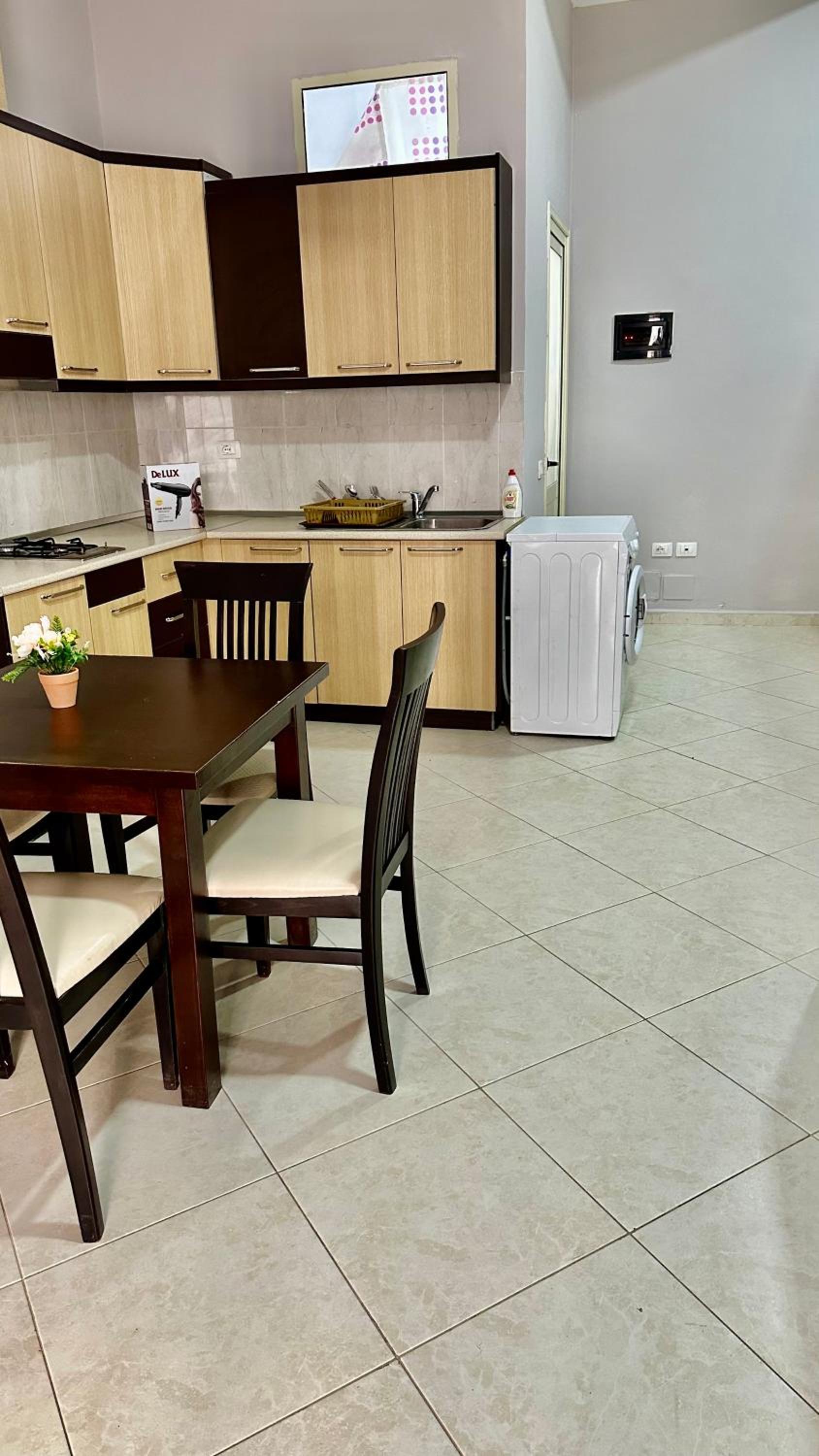 Eno’s Apartment 1