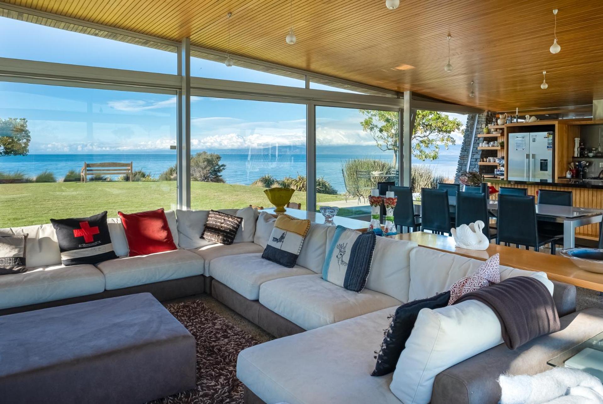 Kina Retreat - Tasman Luxury Estate view 3