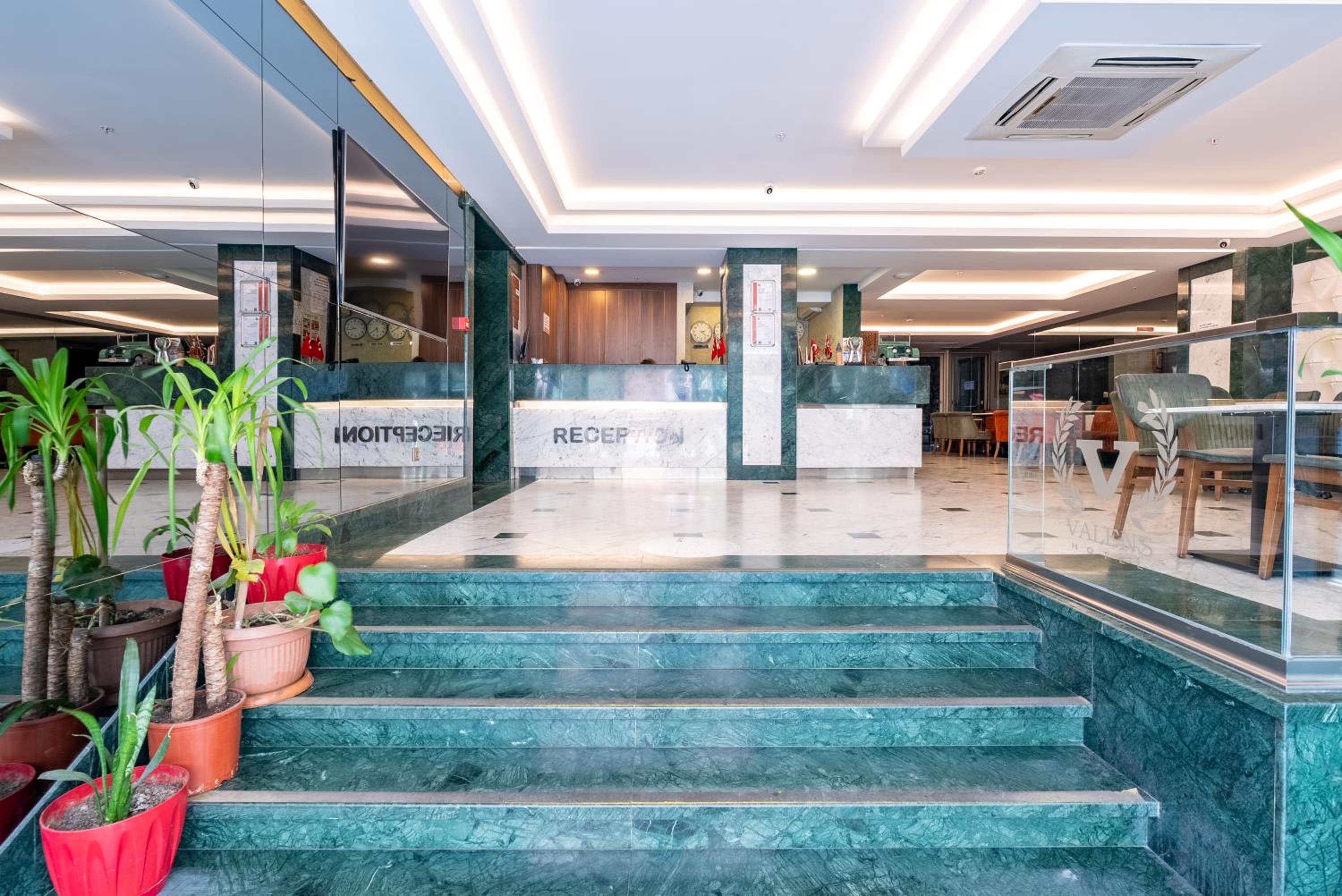 Valens Old City Family & SPA Hotel - Image 72