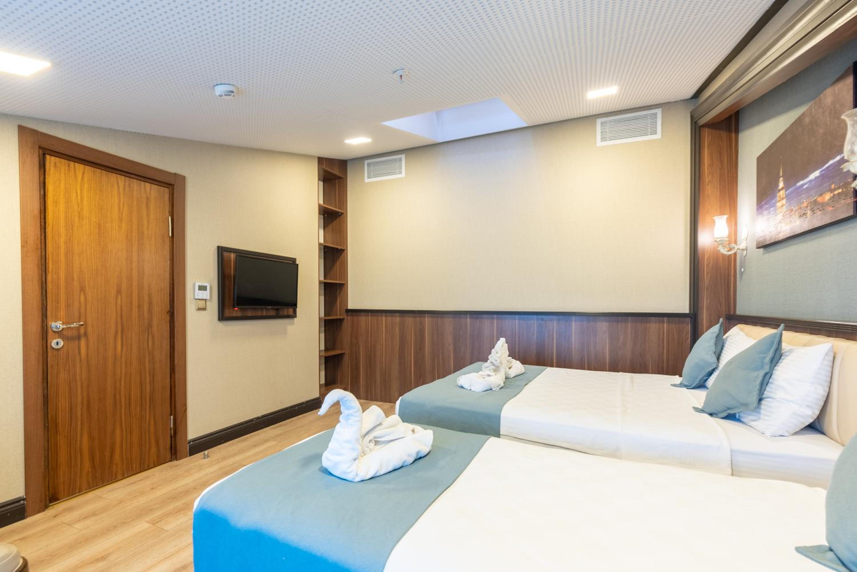 Valens Old City Family & SPA Hotel - Image 85