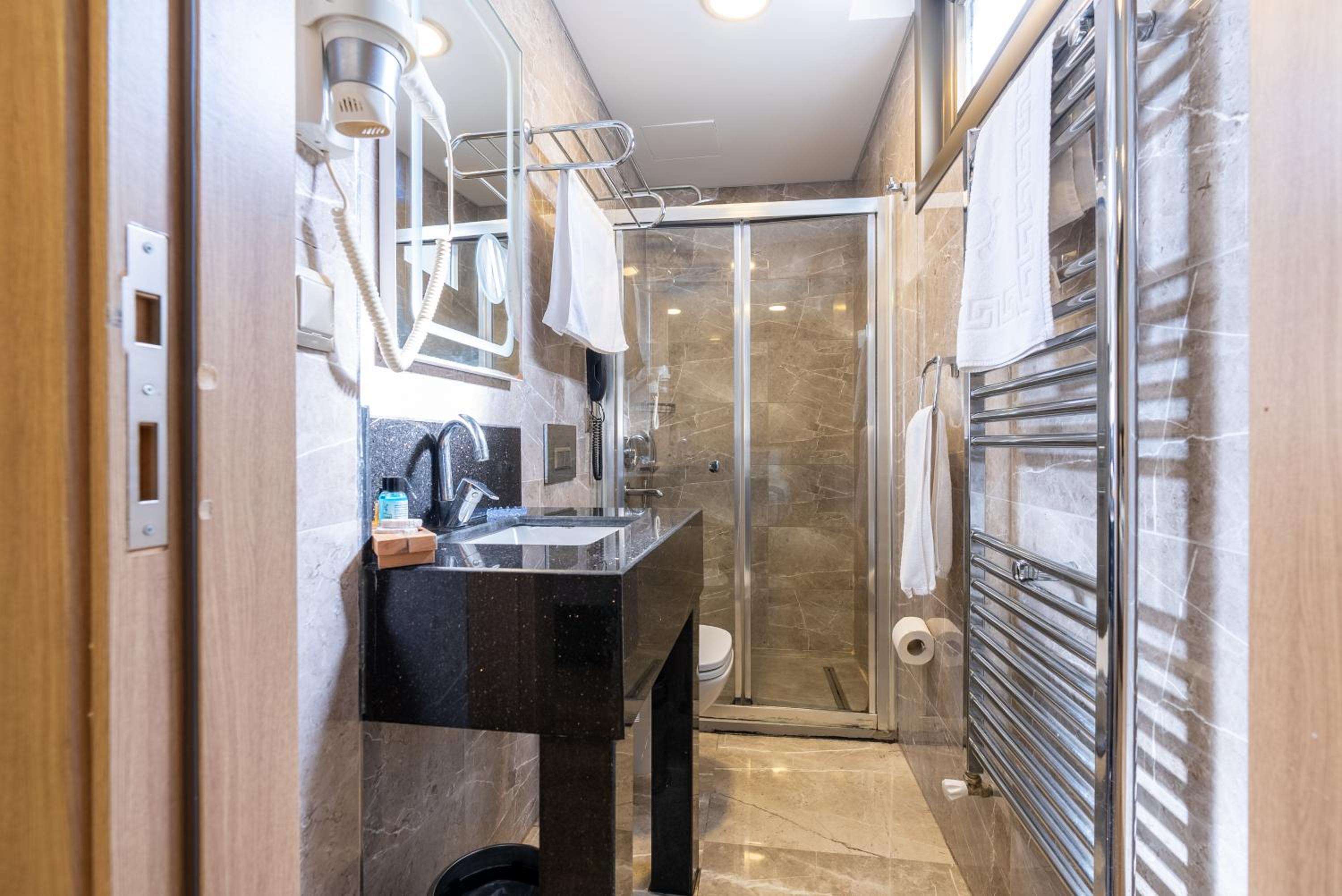 Valens Old City Family & SPA Hotel - Image 95