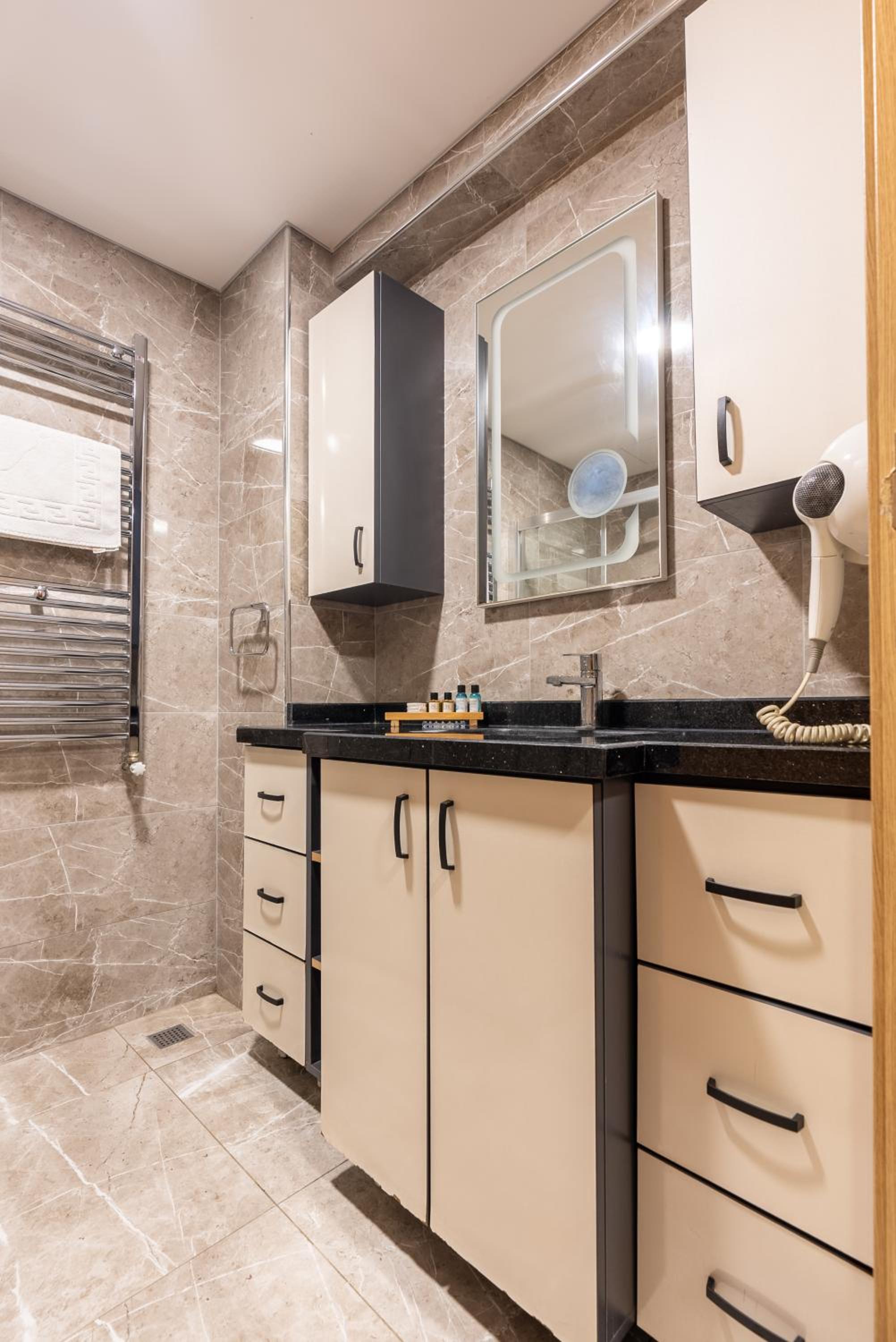 Valens Old City Family & SPA Hotel - Image 114