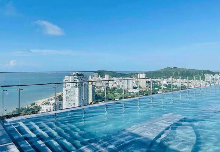 HomeAway - The Sóng Apartment LUX Condotel view 2