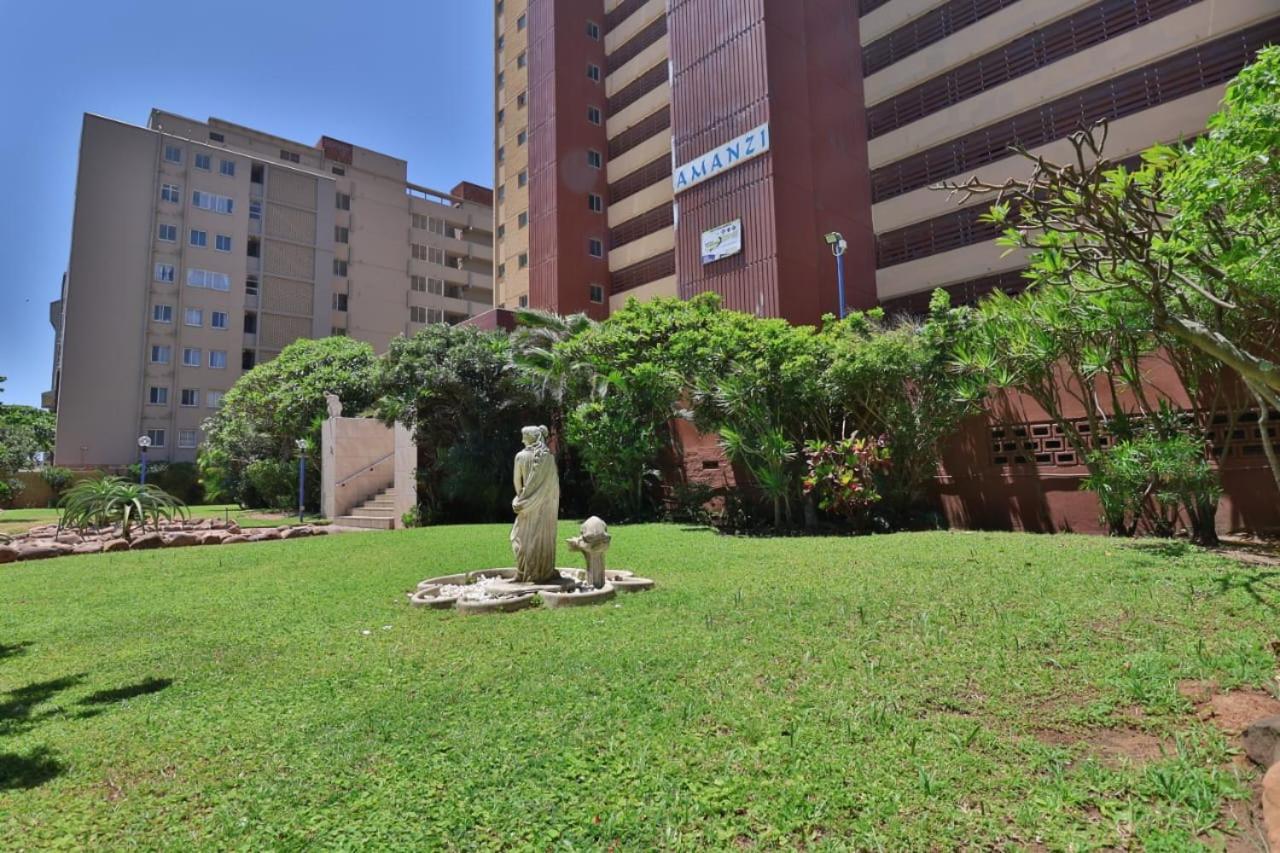 604@Amanzi 2-bedroom holiday apartment by the sea