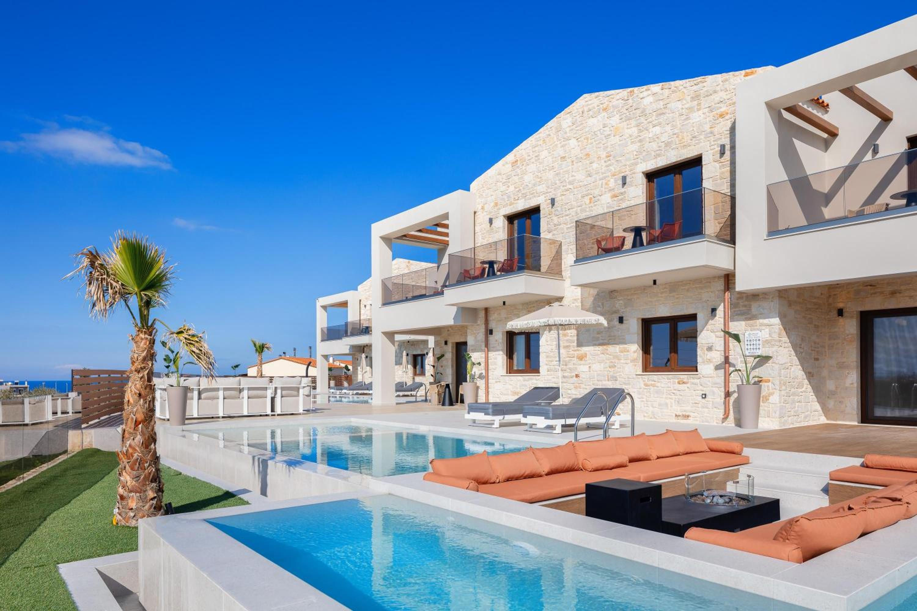 Vellis Residence
