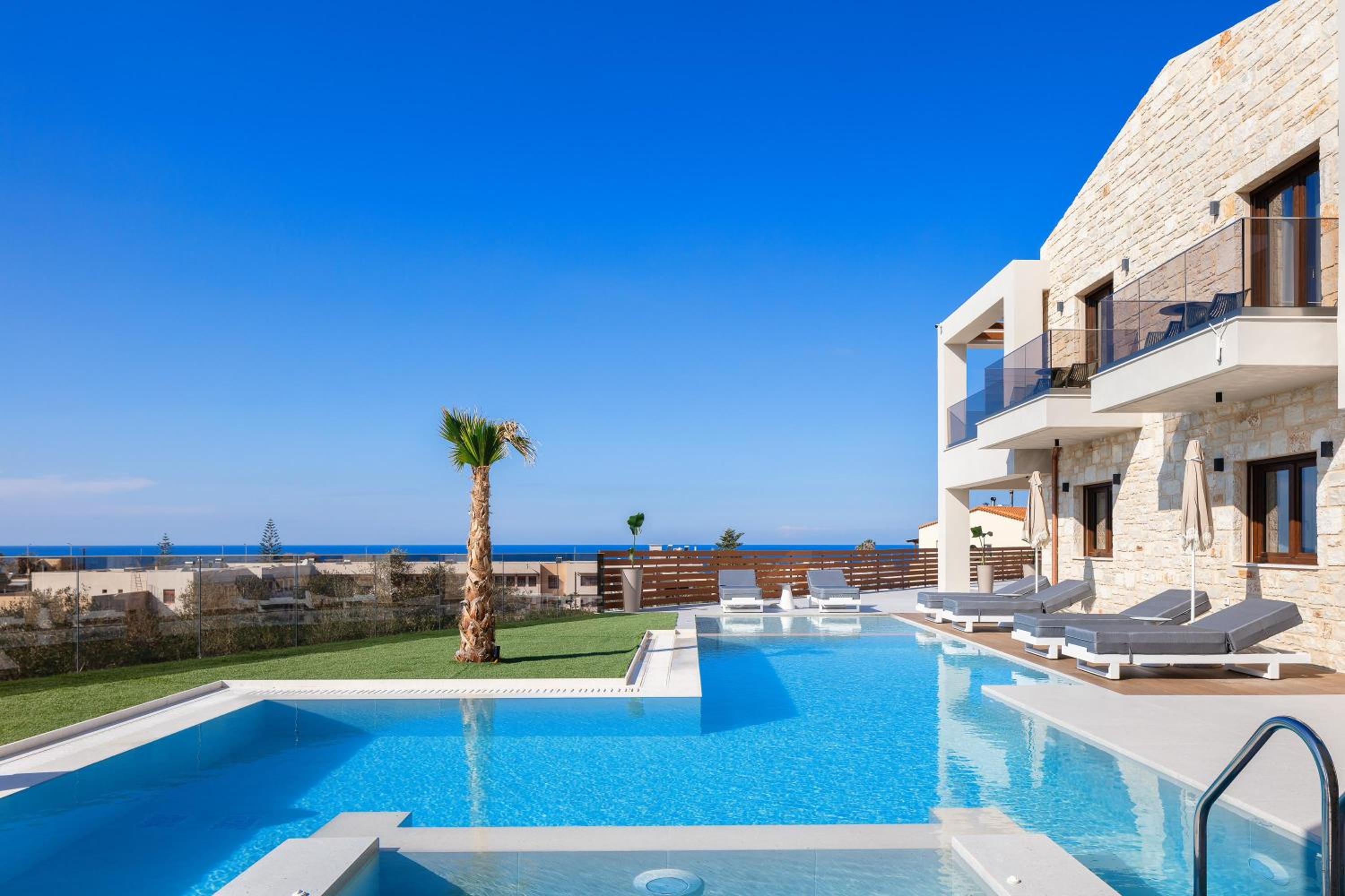 Vellis Residence