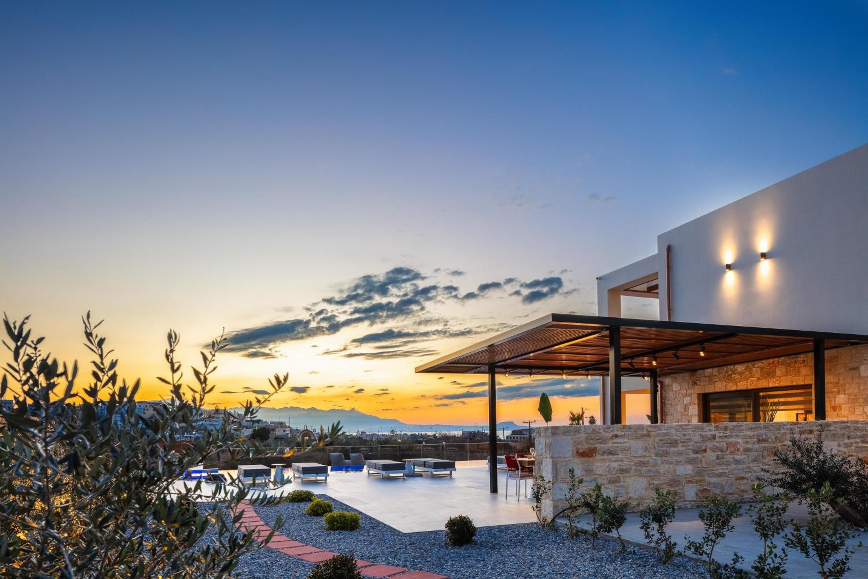 Vellis Residence