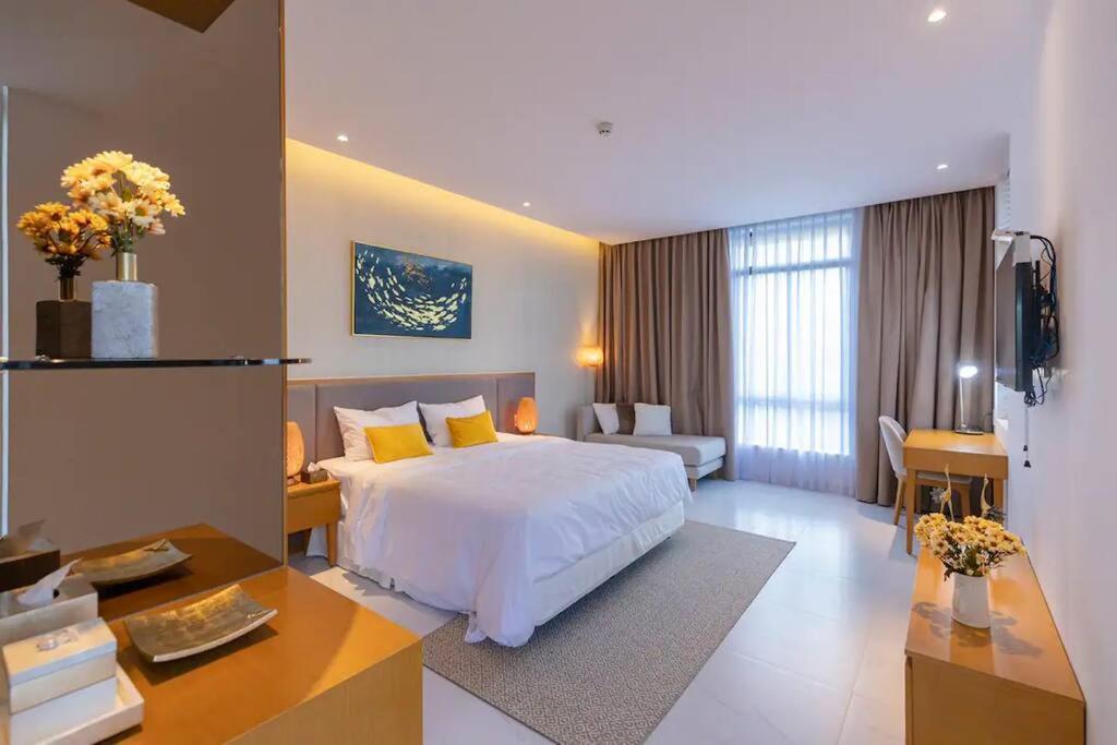 Apartment resort on Long Beach (In whyham Garden) view 5