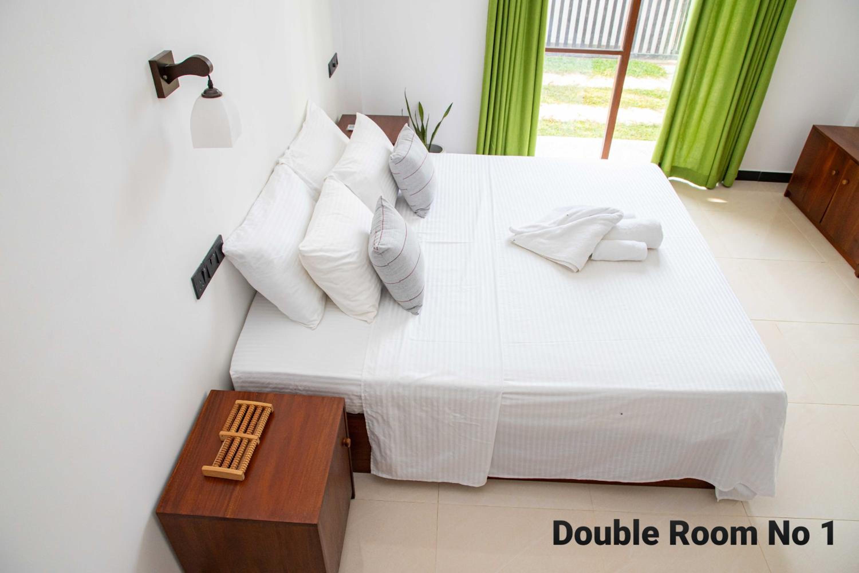 Randon Resort Mirissa