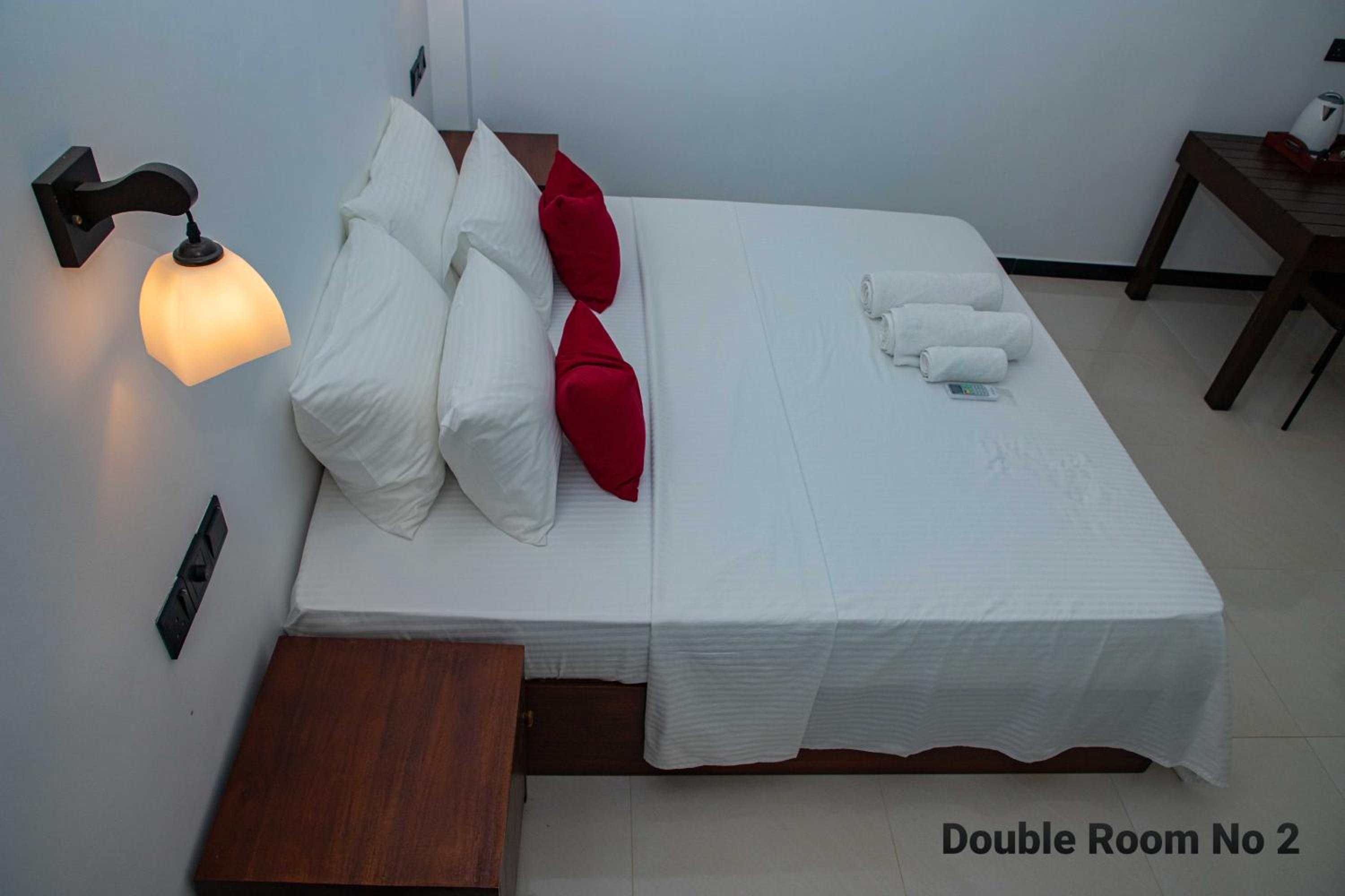 Randon Resort Mirissa