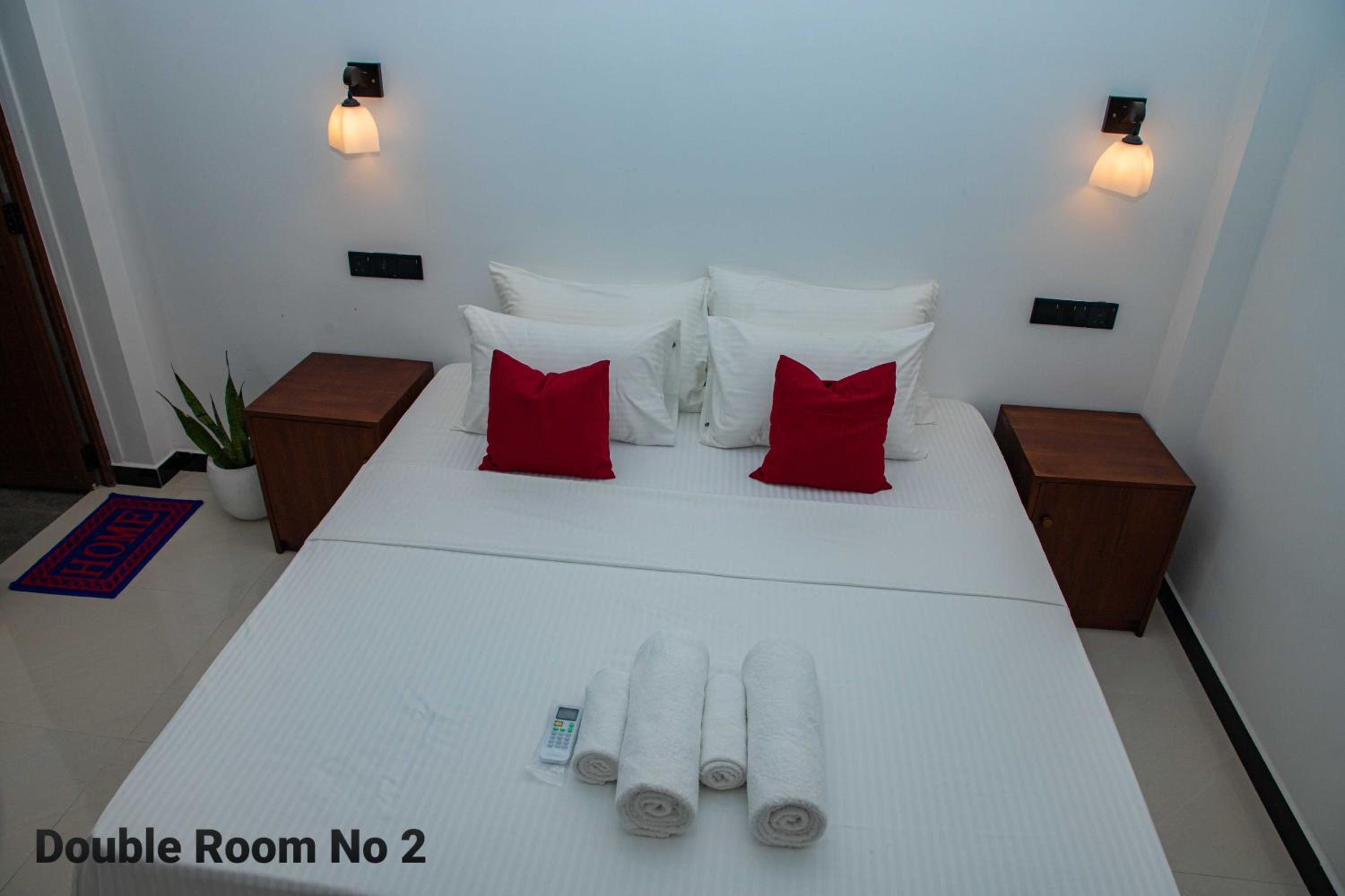 Randon Resort Mirissa