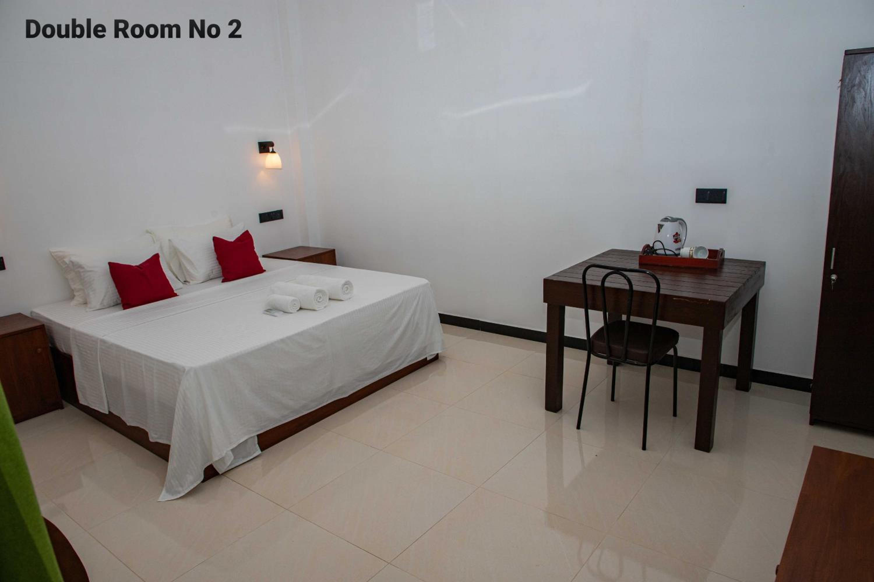 Randon Resort Mirissa