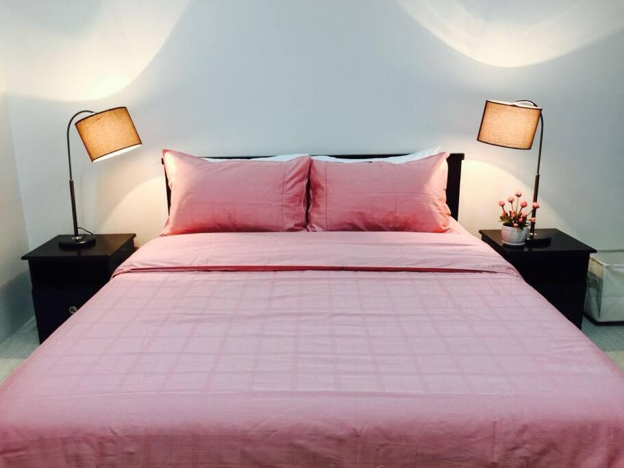 Batu Ferringhi By The Sea Luxurious 2BR Suite 6 Pax photo 3