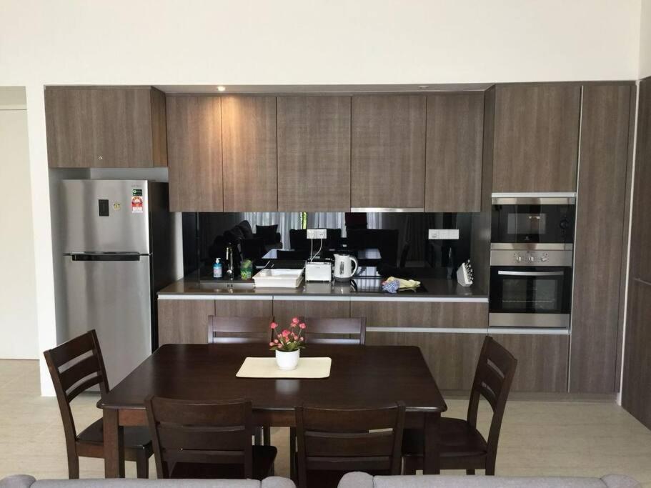 Batu Ferringhi By The Sea Luxurious 2BR Suite 6 Pax photo 4