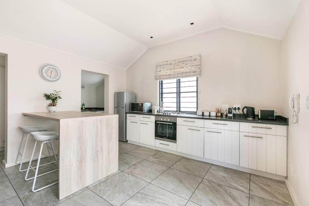 31 on Gambia B - Lovely Apartment with secure parking