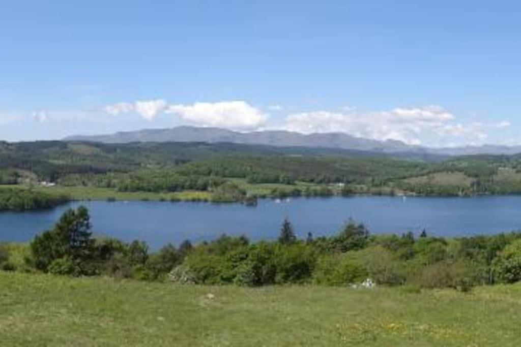 Winterfell Cottage Gorgeous Garden, Great Location