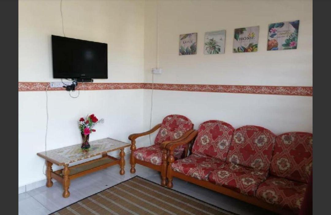 Homestay Ibu photo 3