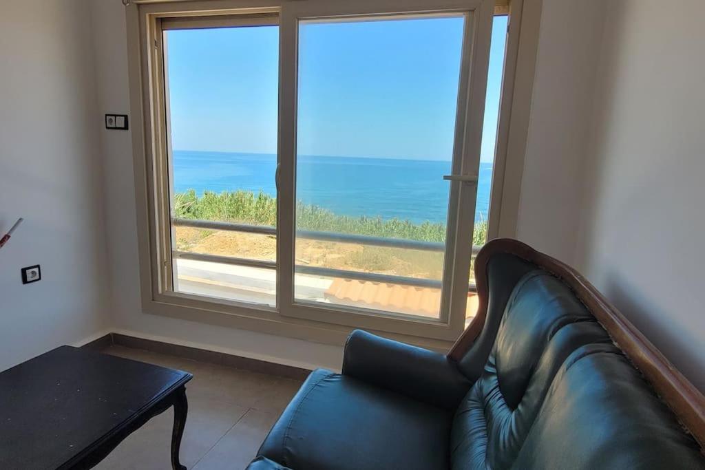 ILY House : Villa de plage avec piscine sans vis-à-vis.