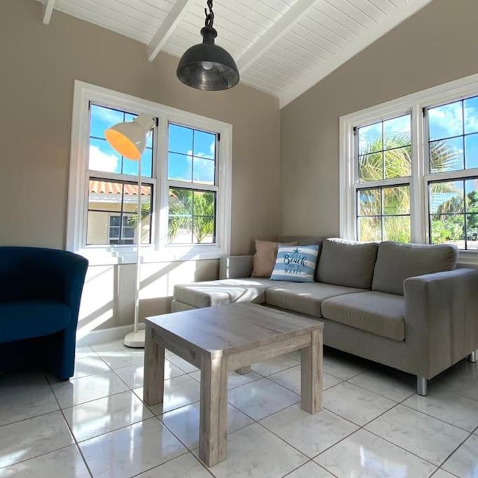 Vakantiehuisje Curacao-Casa Pura Vida
