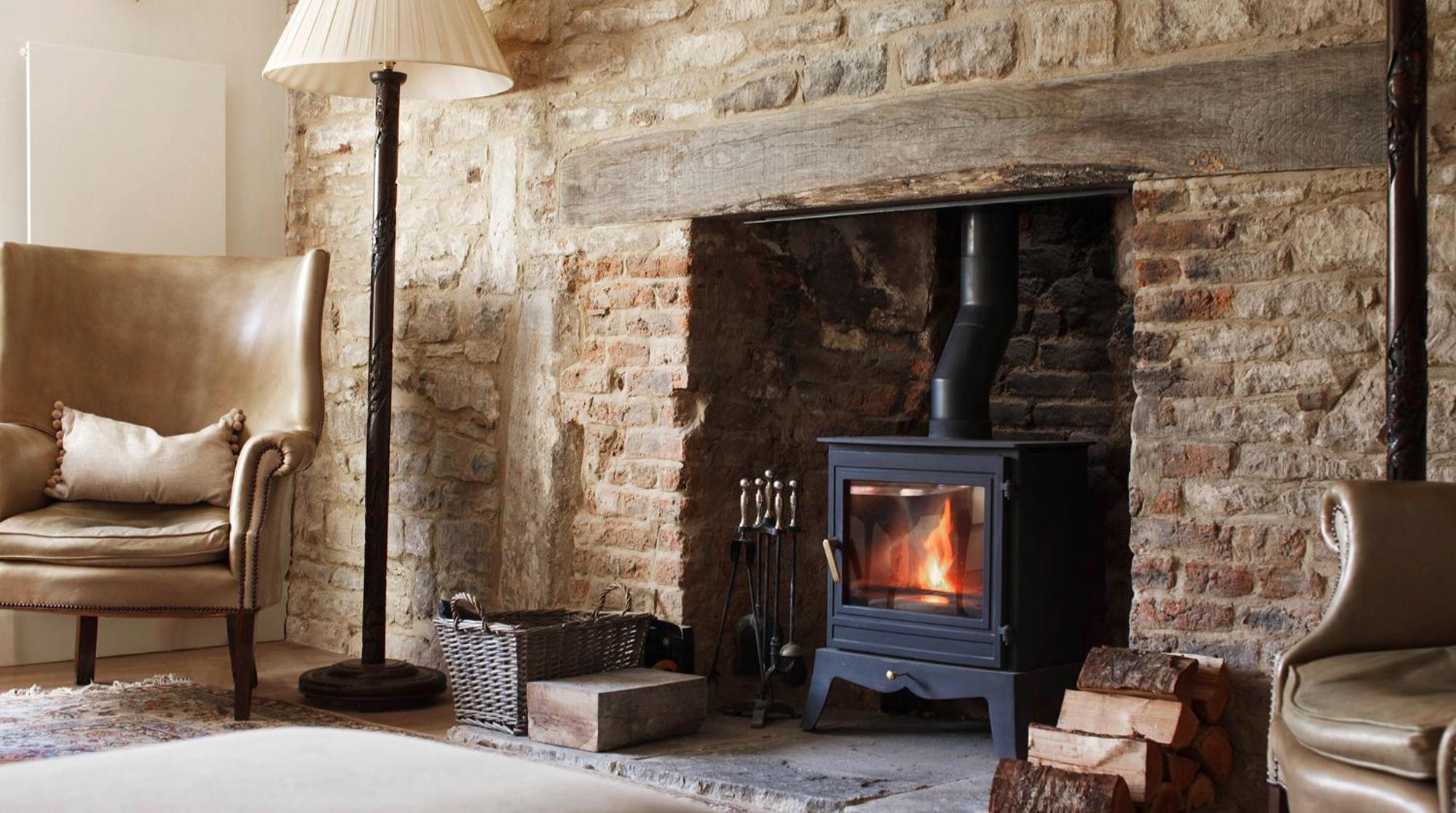 The White Hart - A large village house perfect for family & friends view 4