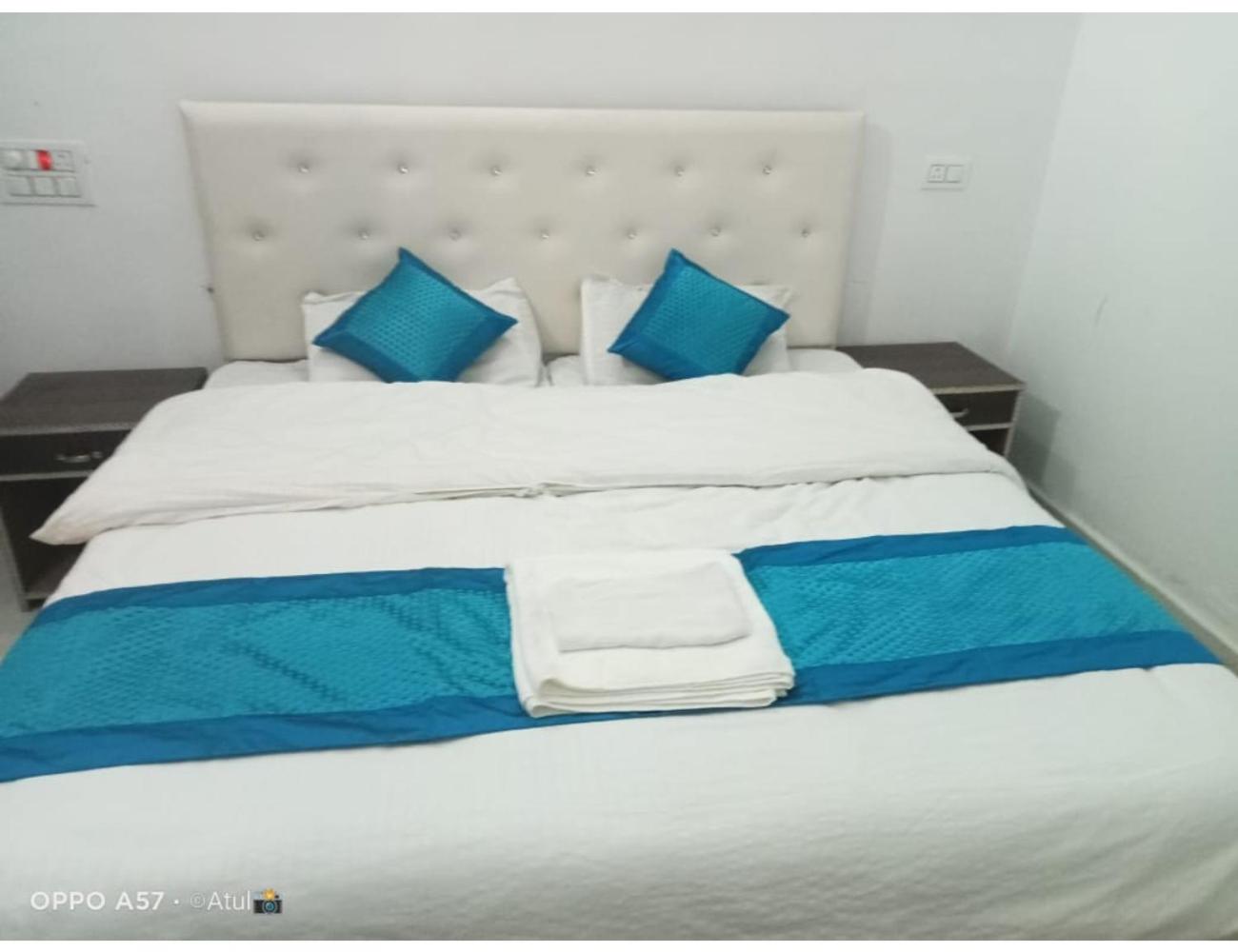 Hotel Janki palace, Dhar Gaon, Phata view 4