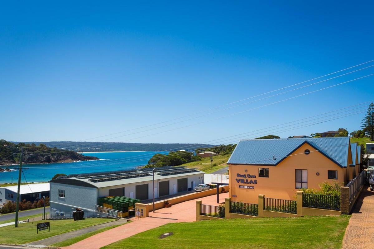 Snug Cove Villas