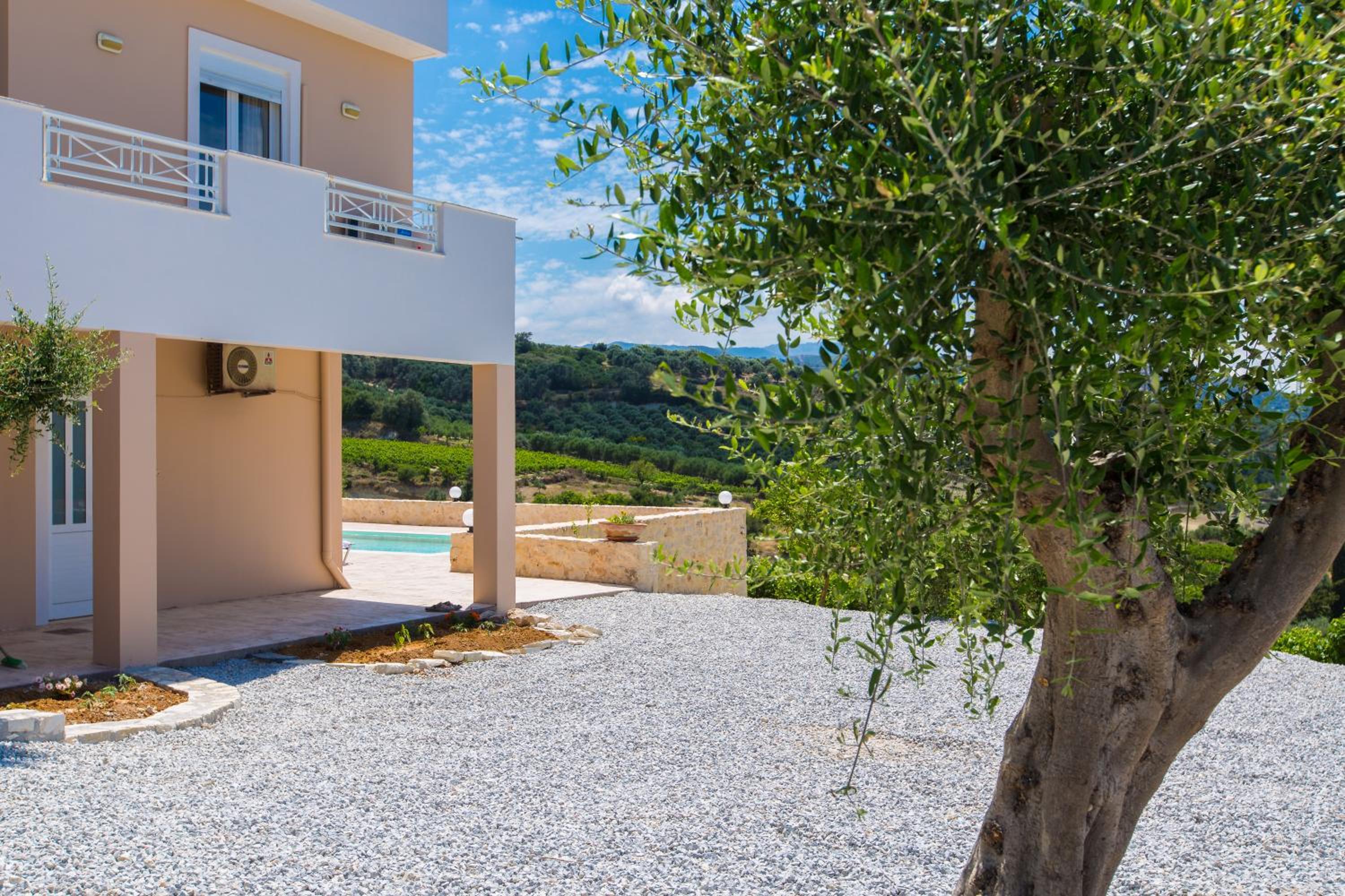 Domas Blue Studio Villa With Private Pool and Panoramic View view 3
