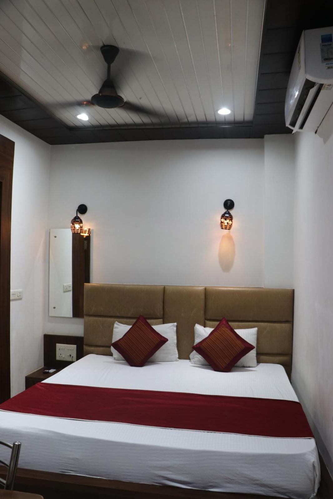 The kamla Palace
