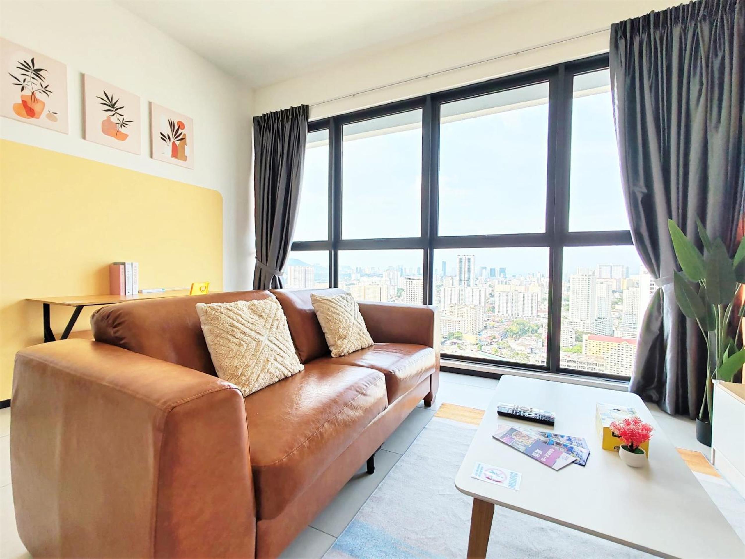 Urban Simplicity Suite, 5 Pax, 2 Car Parks at Urban Suites Georgetown by SuperStay photo 6
