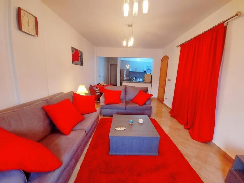 Luxus großes 2 Schlafzimmer mitten im Zentrum Naama Bay