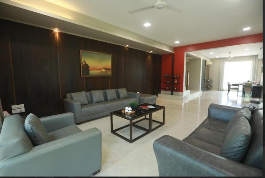 Boarding House
