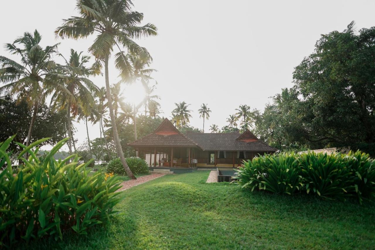 Lakeshore Villa