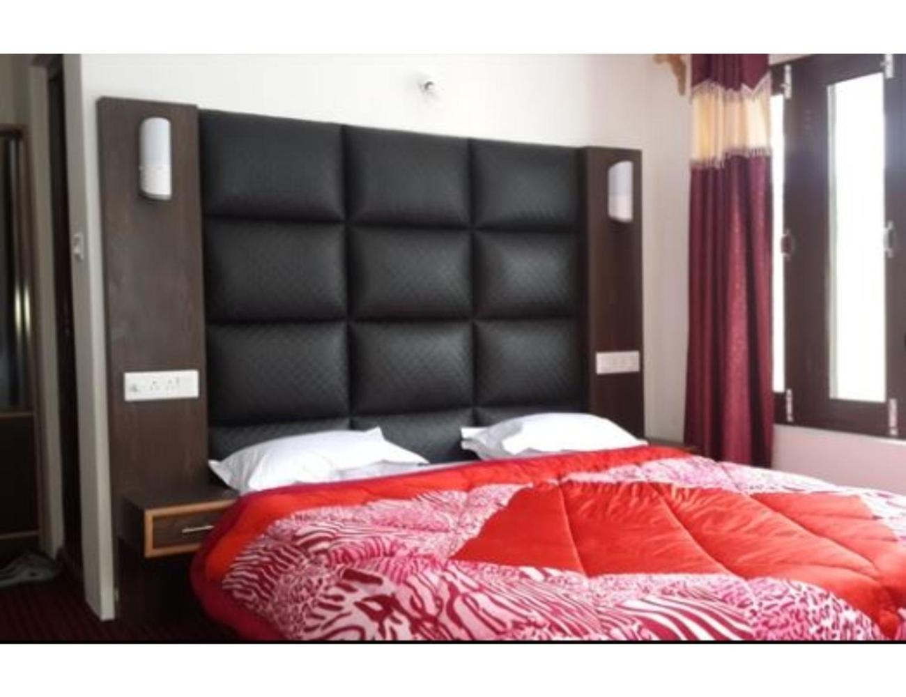 Hotel Grand Abdullah, Pahalgam view 4