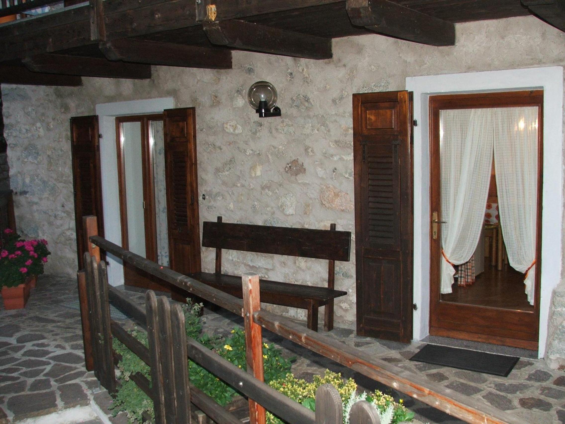 Photo 24