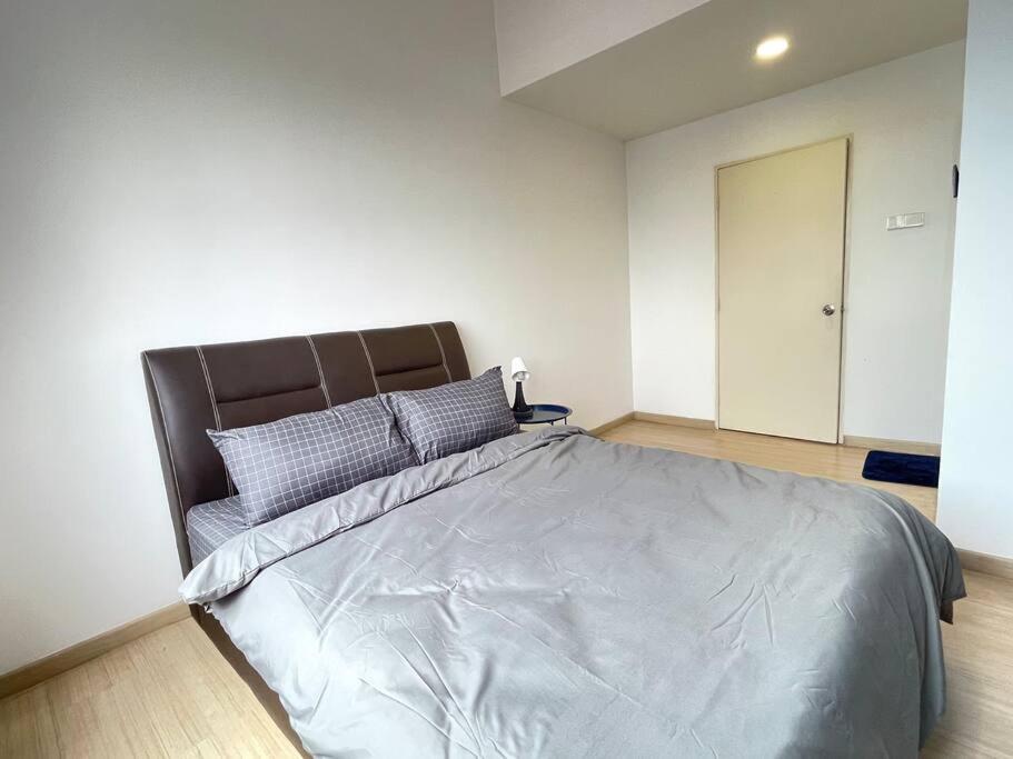 2BR Suite at Encorp Residence PJ photo 4