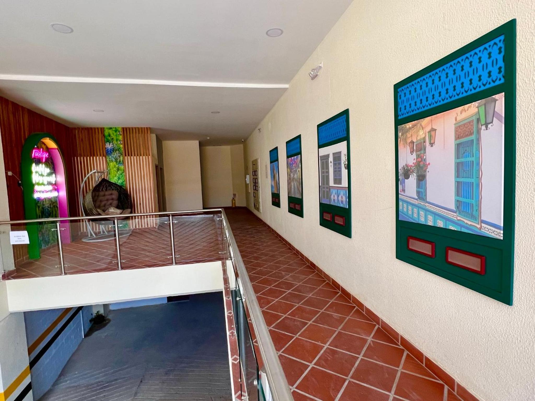 Apto cerca Malecón, Plaza Principal, Plazoleta Zocalos, a 8 min de la Piedra del Peñol, GRATIS PARQUEADERO!!!