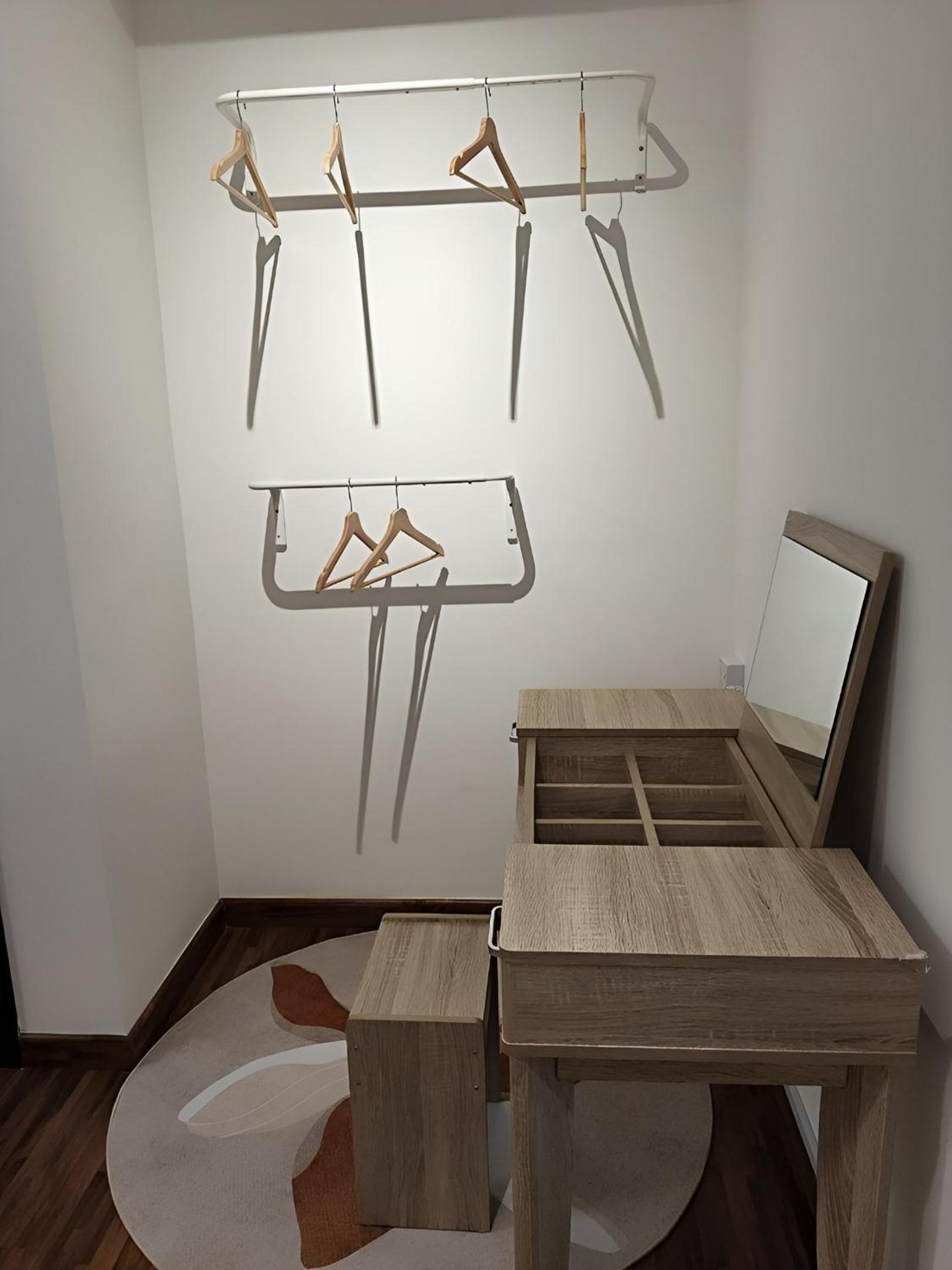 Photo 33