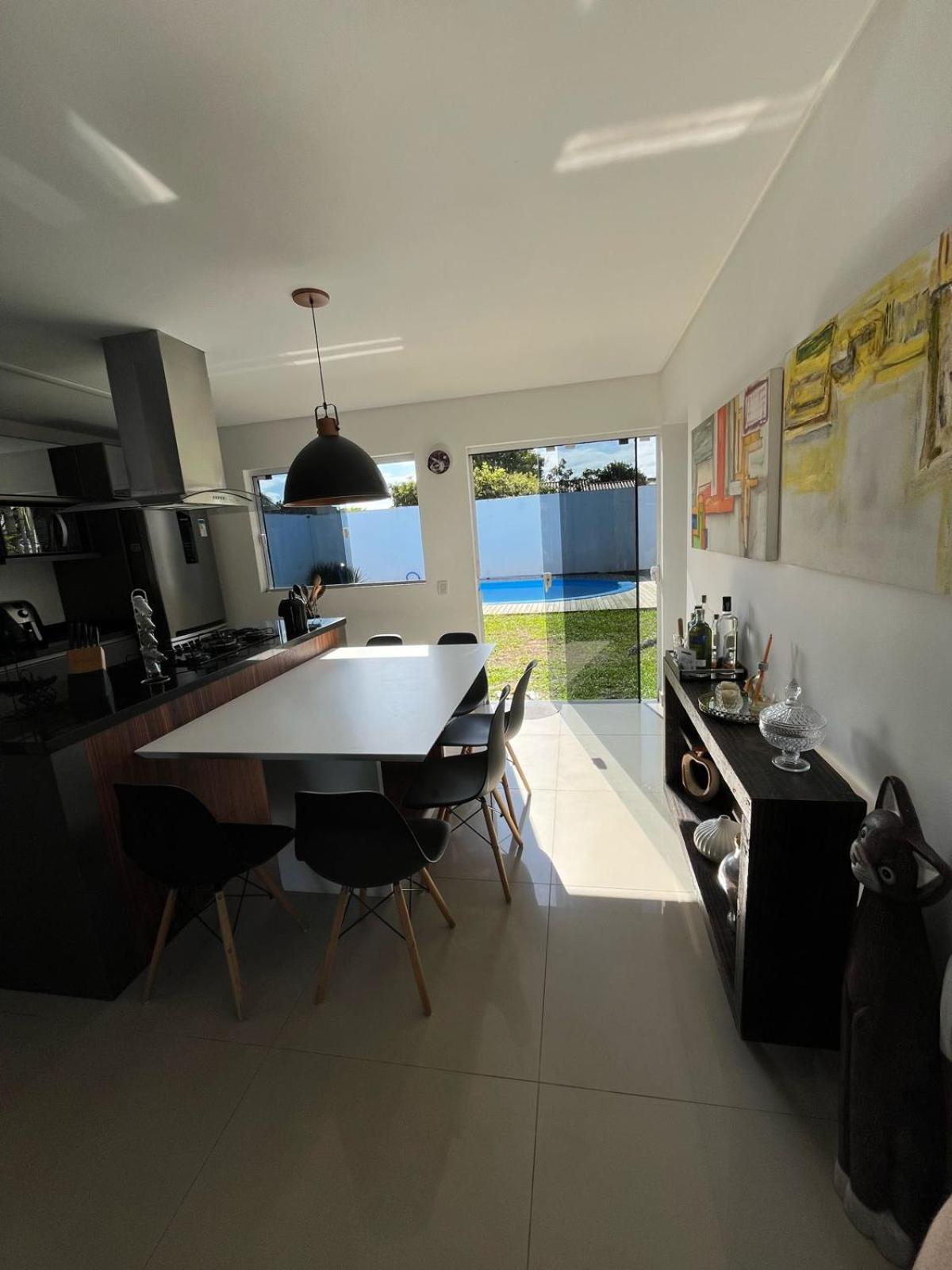 Casa com piscina