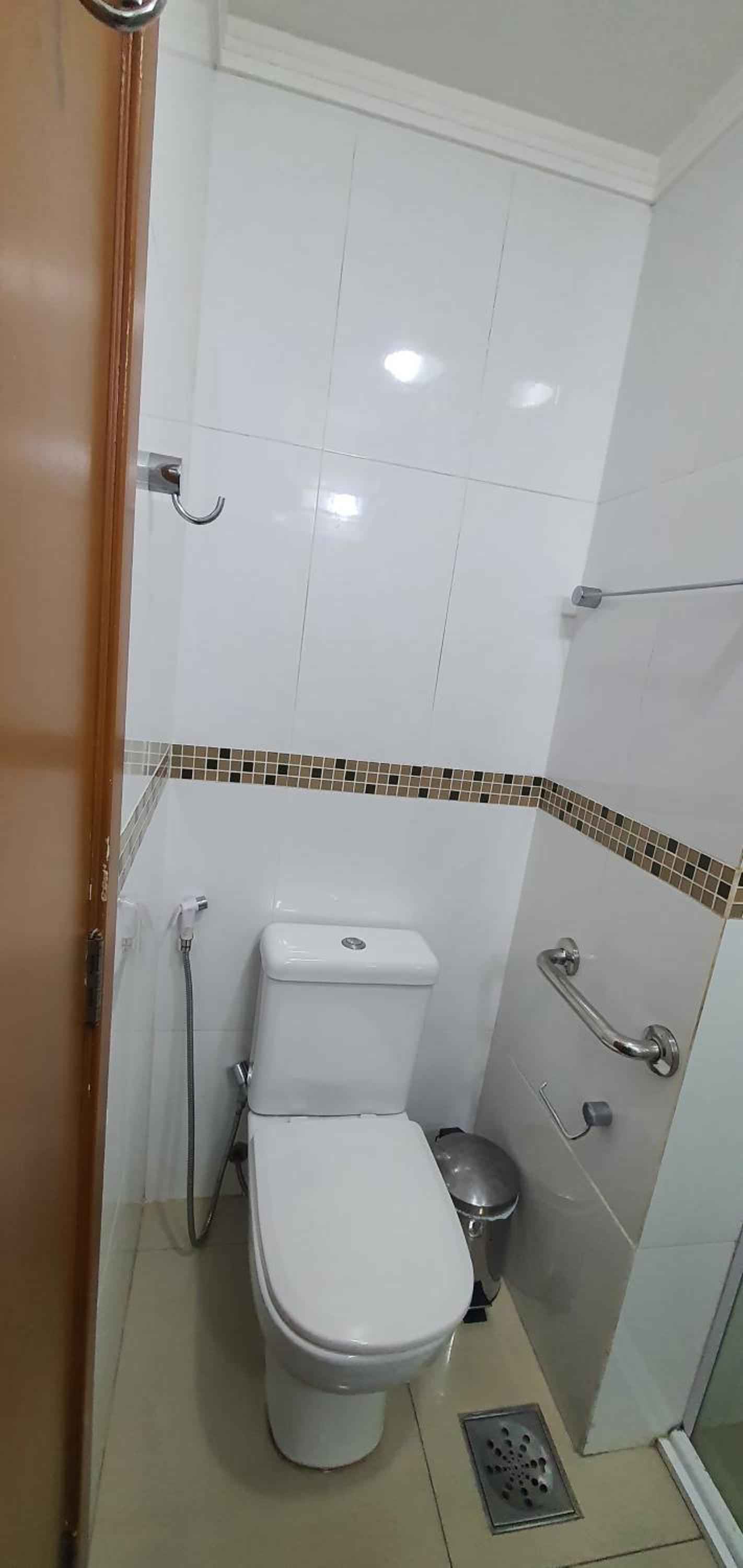 Flat Pitangueira com Piscina-Capitânia Varan