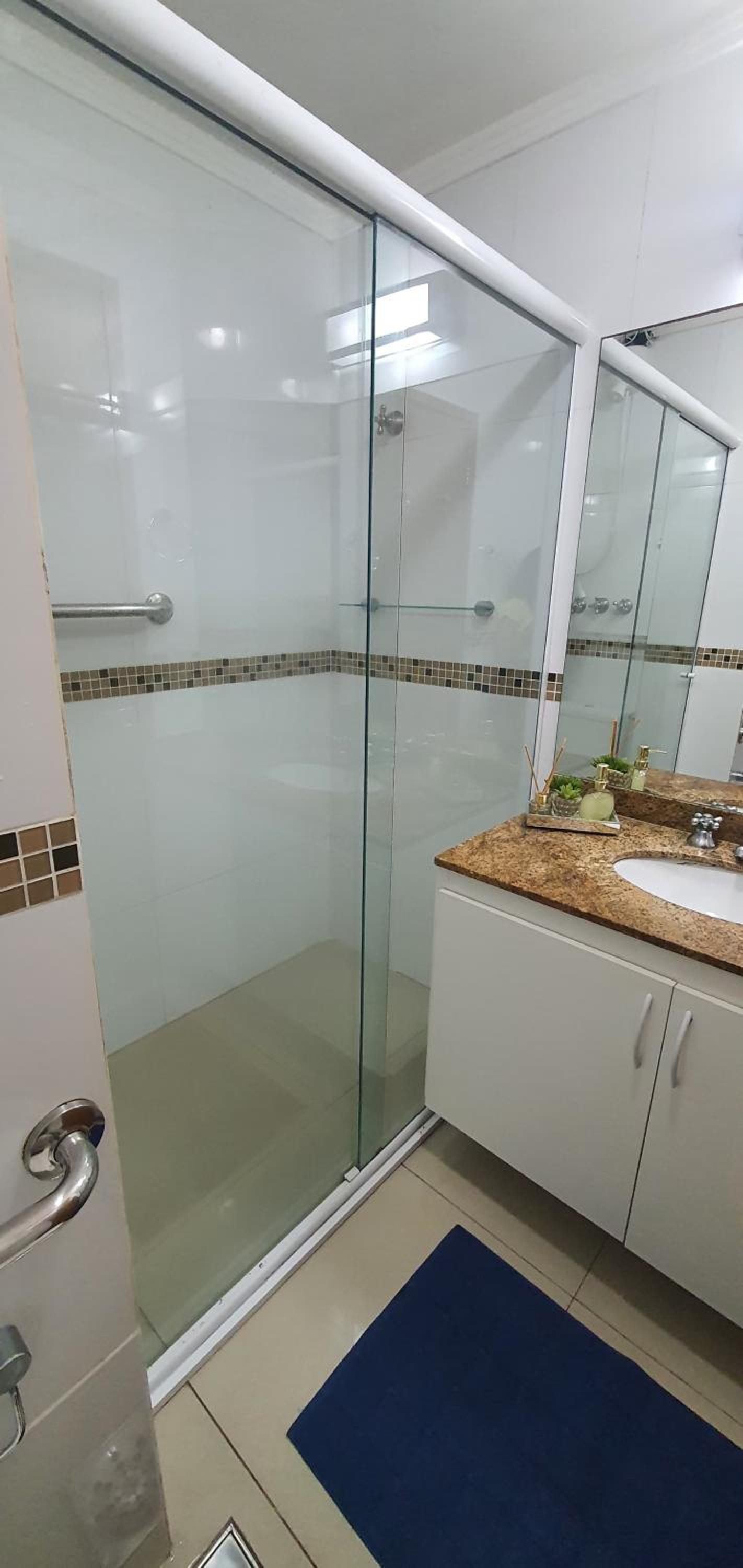 Flat Pitangueira com Piscina-Capitânia Varan