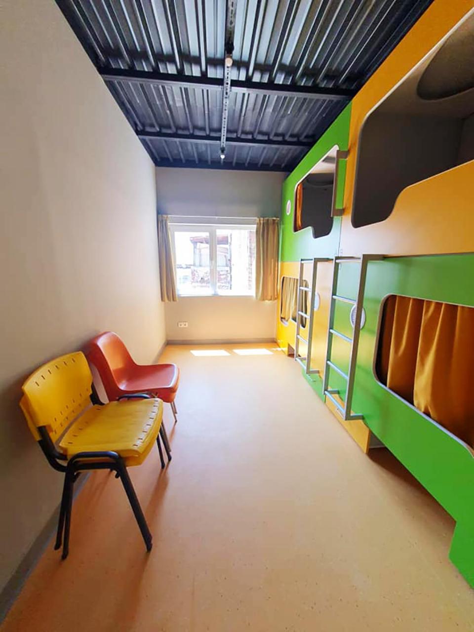 Green Cube Capsule Hostel