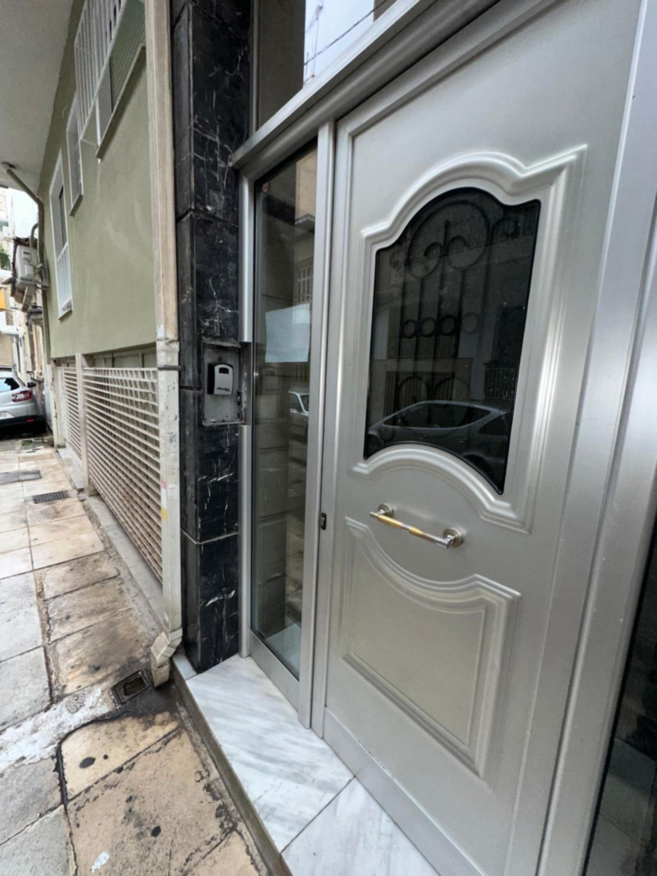 Fully Renovated Apartment In The Heart Of Athens